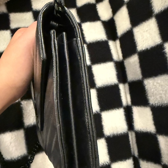 Saint Laurent Groan De Poudre monogram medium Cassandre wallet on chain so black - Picture 6 of 10